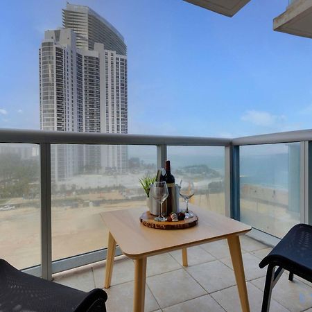 Amazing Apartment Oceanview Beautiful Amenities Sunny Isles Beach Exterior foto