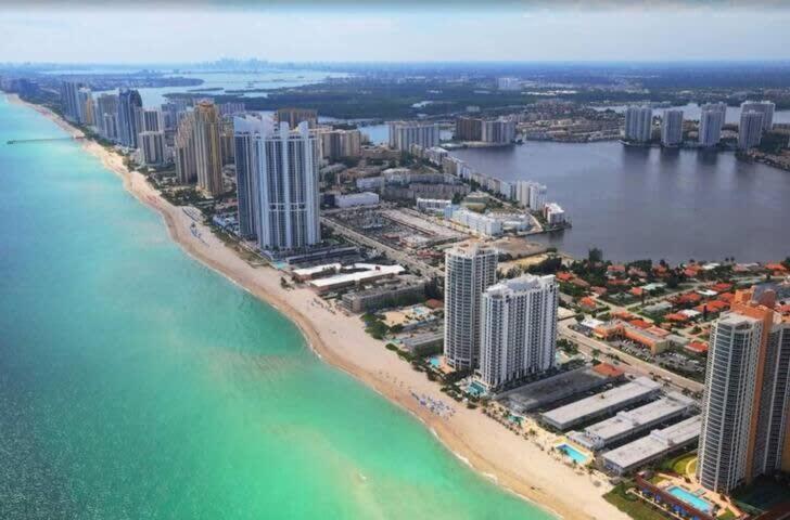 Amazing Apartment Oceanview Beautiful Amenities Sunny Isles Beach Exterior foto